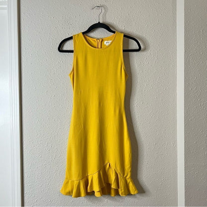Revolve Lovers & Friends Monroe Mini Dress NEW Size XS in Mustard Yellow