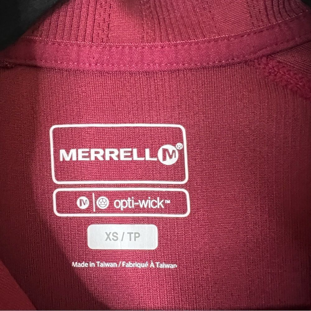 Merrell Long Sleeve Base Layer Quarter Zip Burgundy Size XS