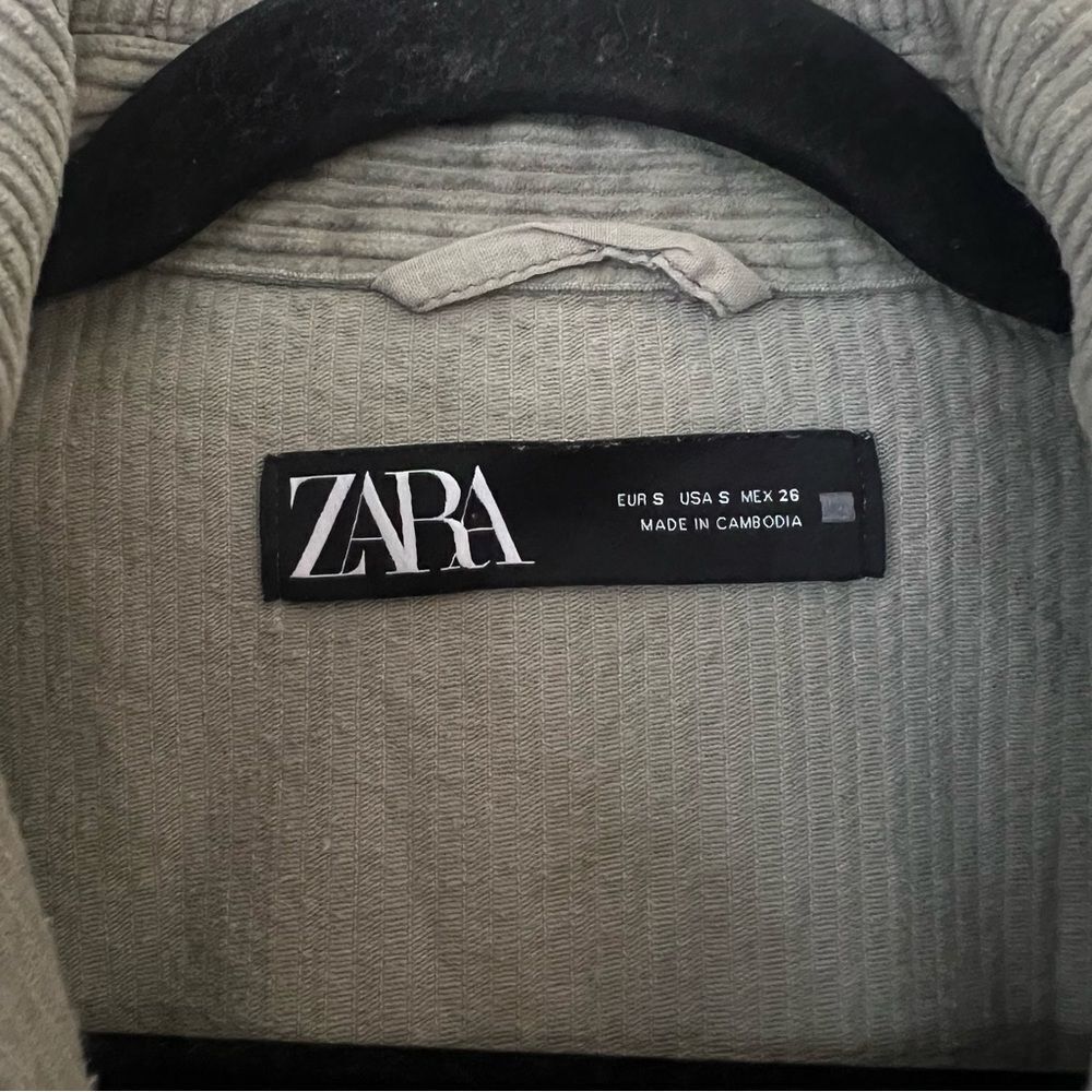 Zara Corduroy Shacket Jacket in Green Size Small