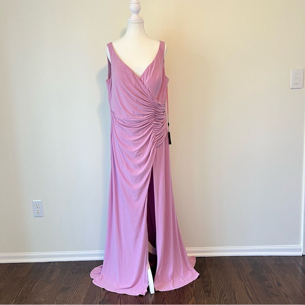 IEENA Mac Duggal Faux Wrap Thigh High Slit V-Neck Sleeveless Gown NEW Size 14