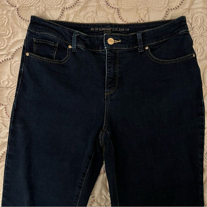 Chico’s So Slimming Dark Wash Slim Jeans 1S / 8 Short