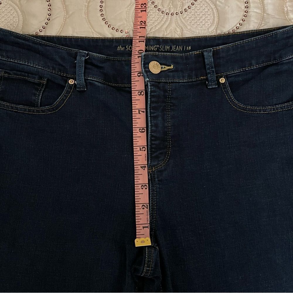 Chico’s So Slimming Dark Wash Slim Jeans 1S / 8 Short