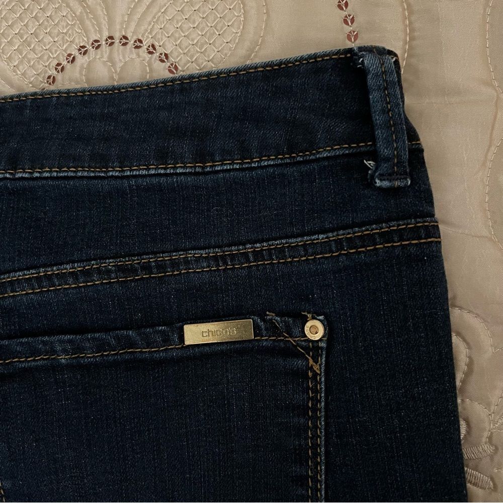 Chico’s So Slimming Dark Wash Slim Jeans 1S / 8 Short