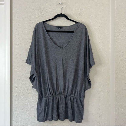 Banana Republic V-neck Short Sleeve Gray Top Size XL
