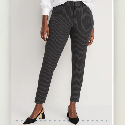 Old Navy High-Waisted Never-Fade Pixie Pinstripe Skinny Ankle Pants NEW Size 22