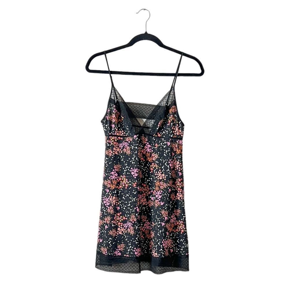Victoria’s Secret Floral Lace Slip Dress Chemise NEW Size Medium
