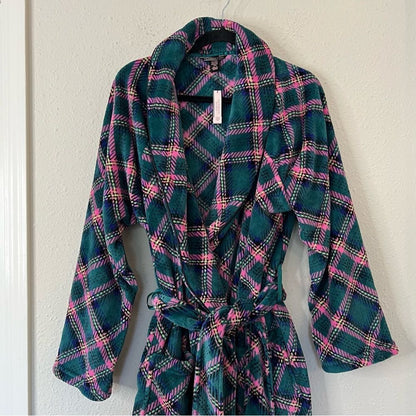 Victoria’s Secret Plaid Plush Velour Plaid Robe NEW Size M/L