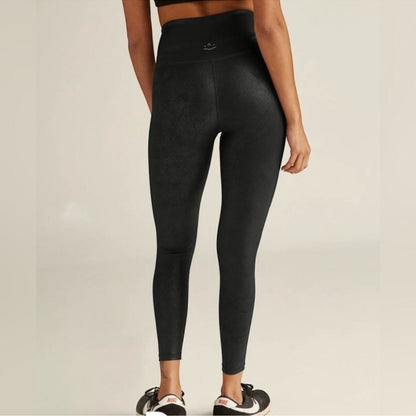 Beyond Yoga Black Shine Faux Leather High Waisted Legging Size Small