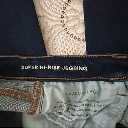 American Eagle Next Level Stretch Super Hi-Rise Dark Wash Jeggings
