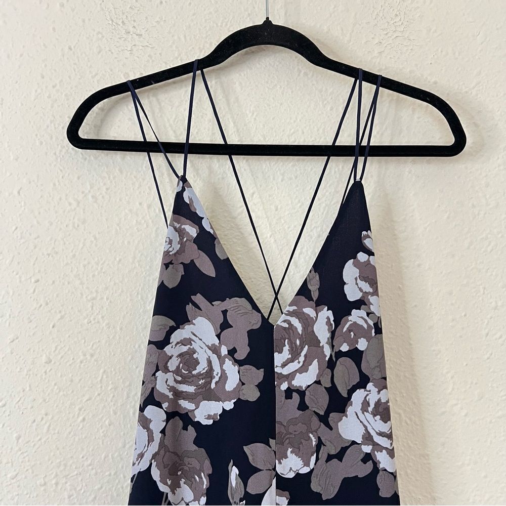 Aritizia Wilfred Navy Blue Rose Floral Melodiqué Romper Size Small