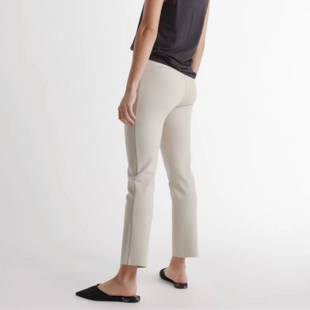 Quince Ultra Stretch Ponte Straight Leg Ankle Pants NEW Size S / 26 Cream