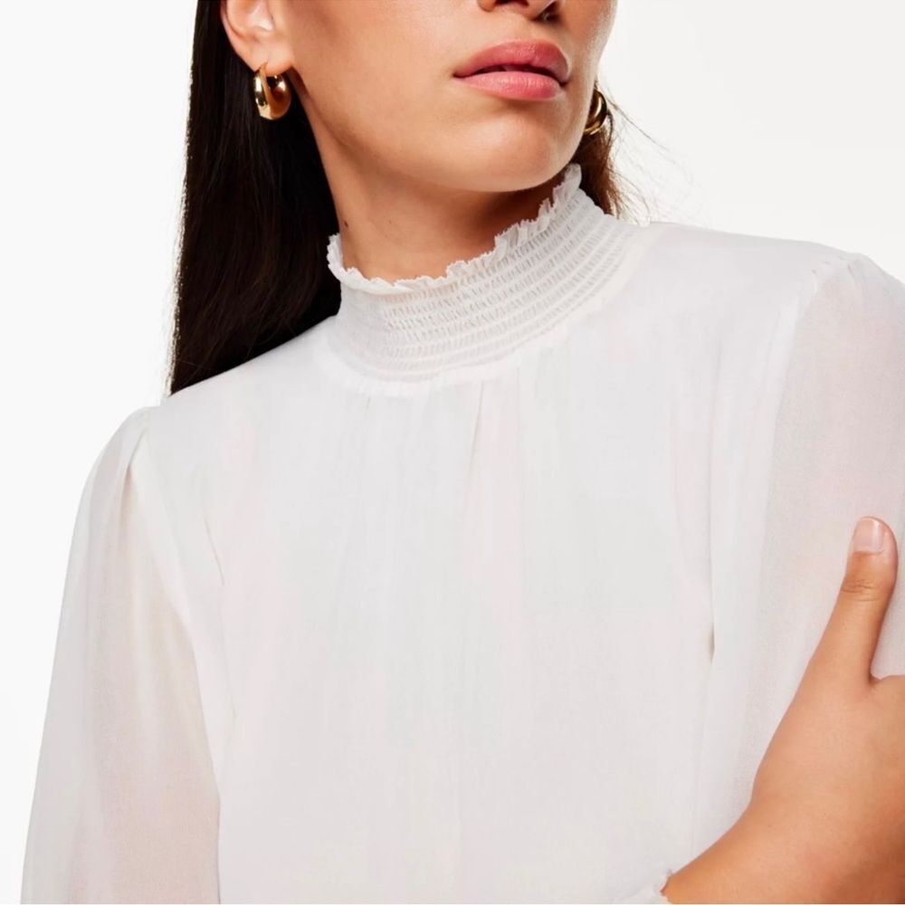 Aritzia Wilfred Valencia Blouse in White Size S Long Sleeve Chiffon