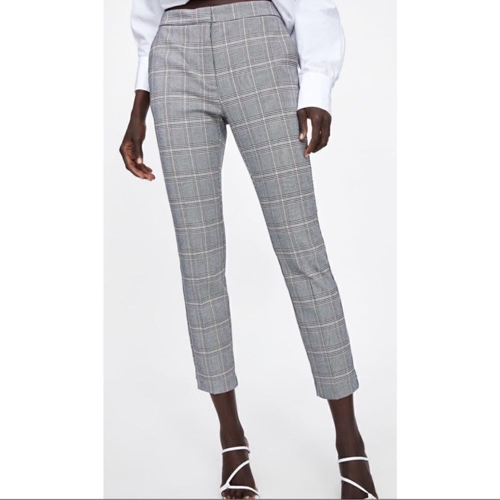 Zara Plaid Ankle Pants in Gray Size Large