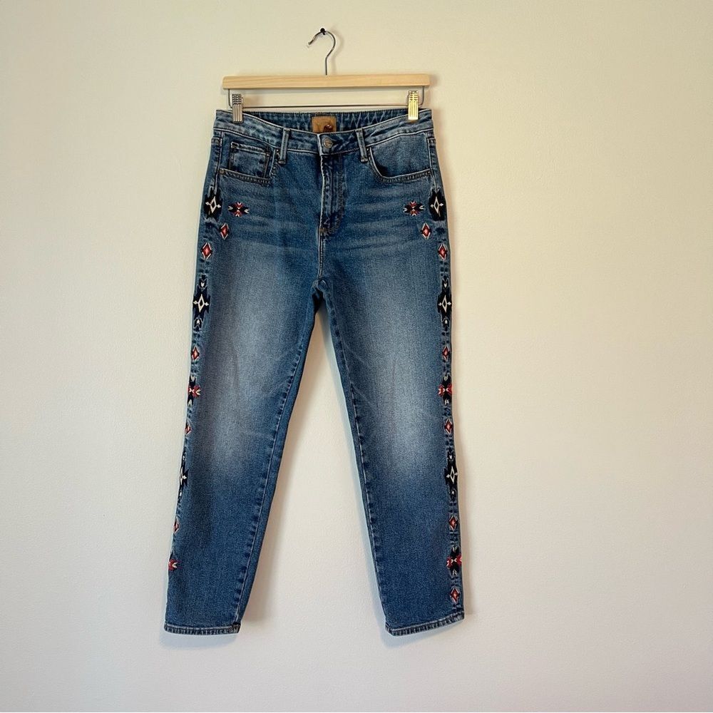 Driftwood Gizelle Aztec Embroidered Girlfriend Slim Jeans Size 28 Medium Wash