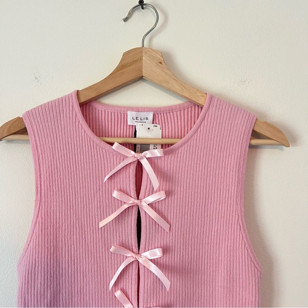 LE LIS Satin Bow Detail Sleeveless Sweater Top in Pink NEW Size Medium