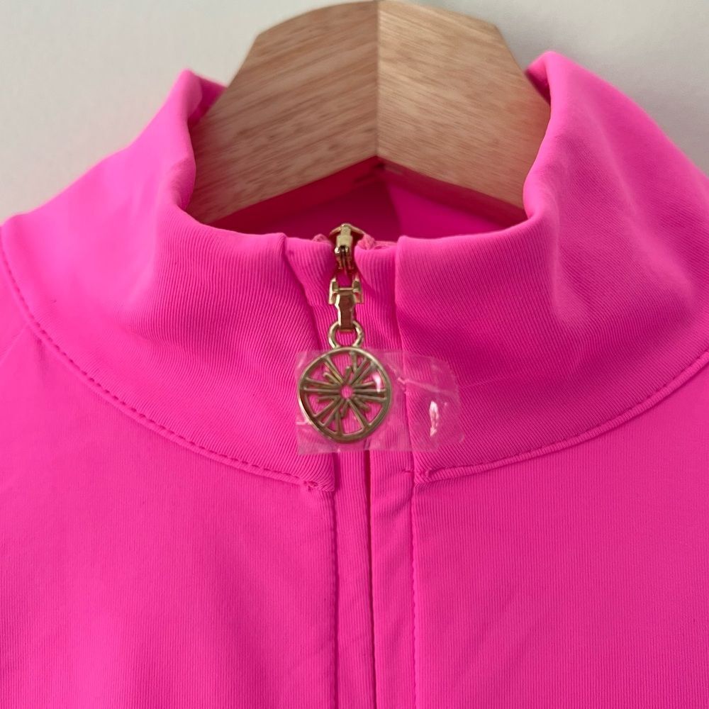 Lilly Pulitzer Luxletic Justine Top Half Zip Cropped Size M UPF 50+ Long Sleeve