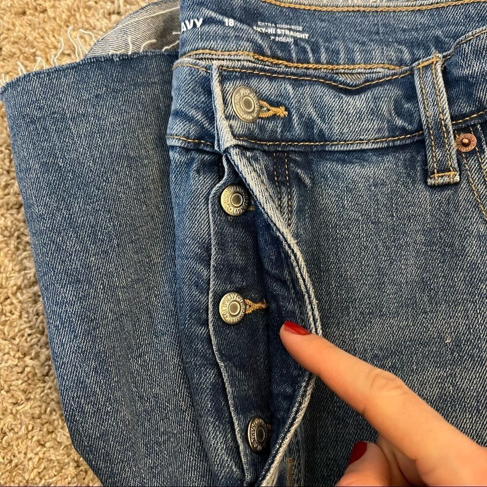 Old Navy Extra High Waisted Straight Button Fly Cut-Off Ripped Jean Shorts