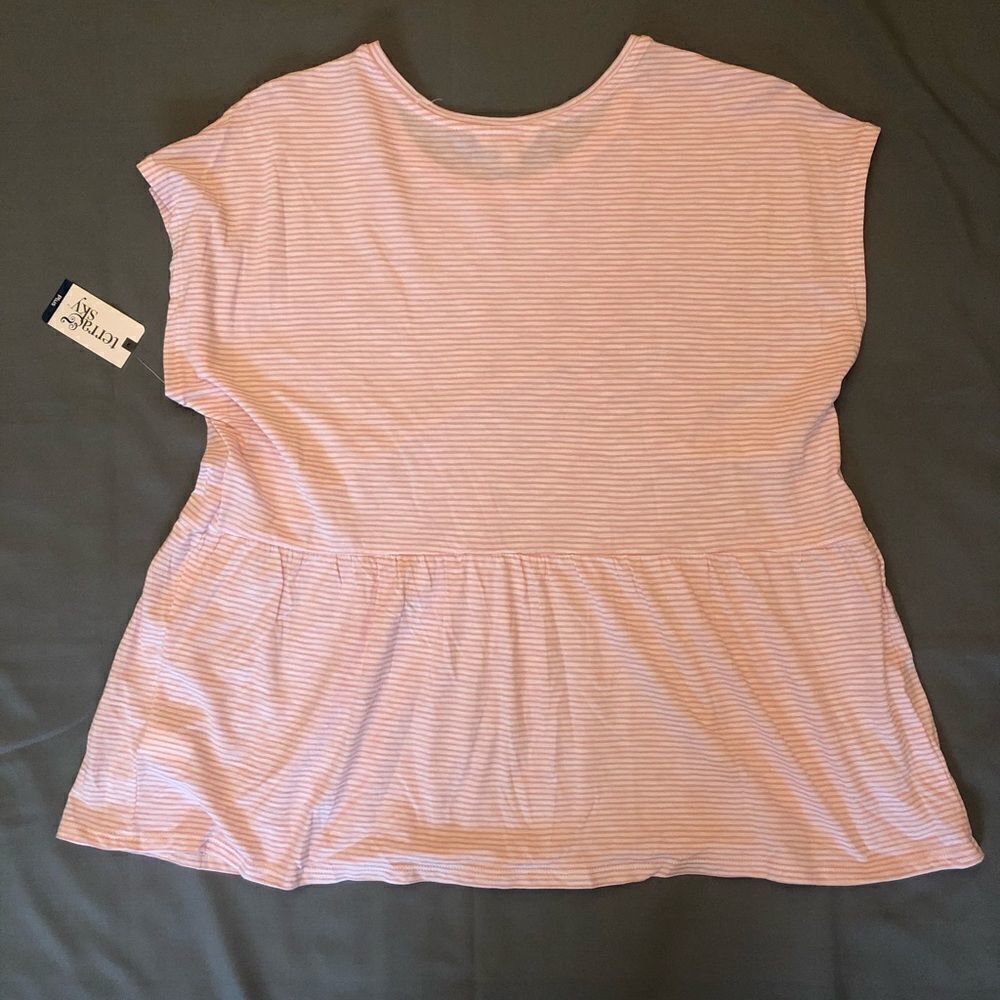 NWT Women’s Plus Size Striped Short Sleeve Peplum T-shirt
