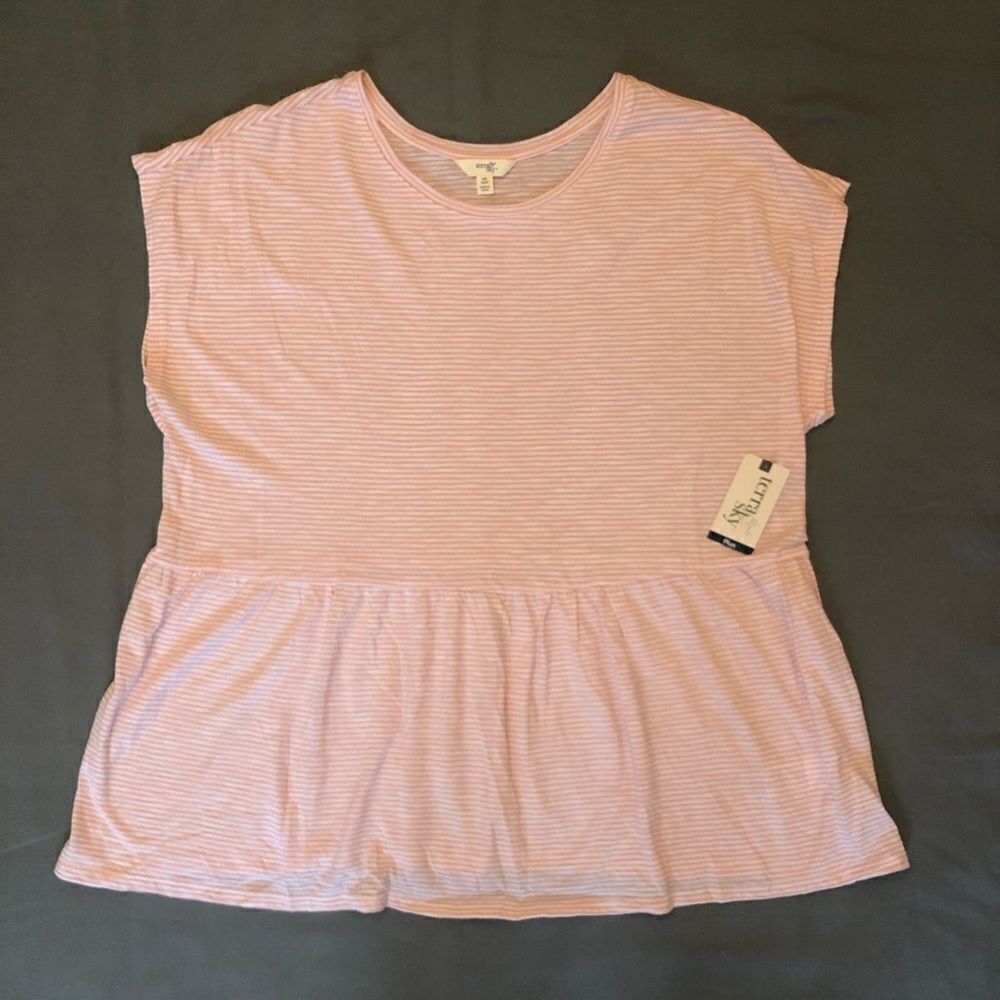 NWT Women’s Plus Size Striped Short Sleeve Peplum T-shirt