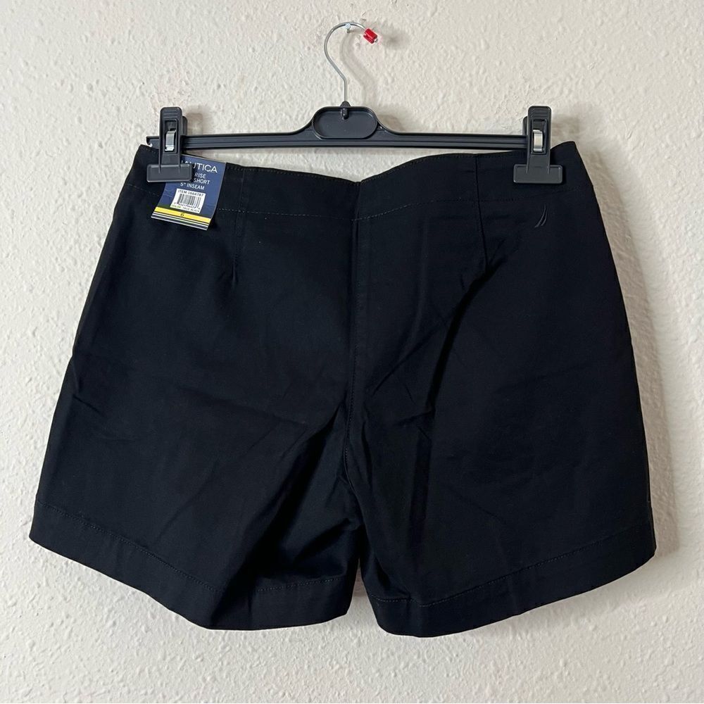 Nautica Women’s Mid-Rise Twill Shorts Black NEW Size 6