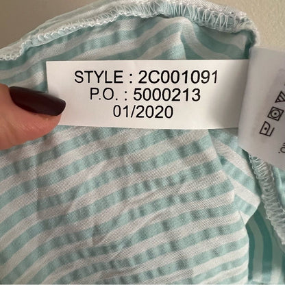 Vineyard Vines Seersucker Striped Romper in Aqua Size Large Short Sleeve